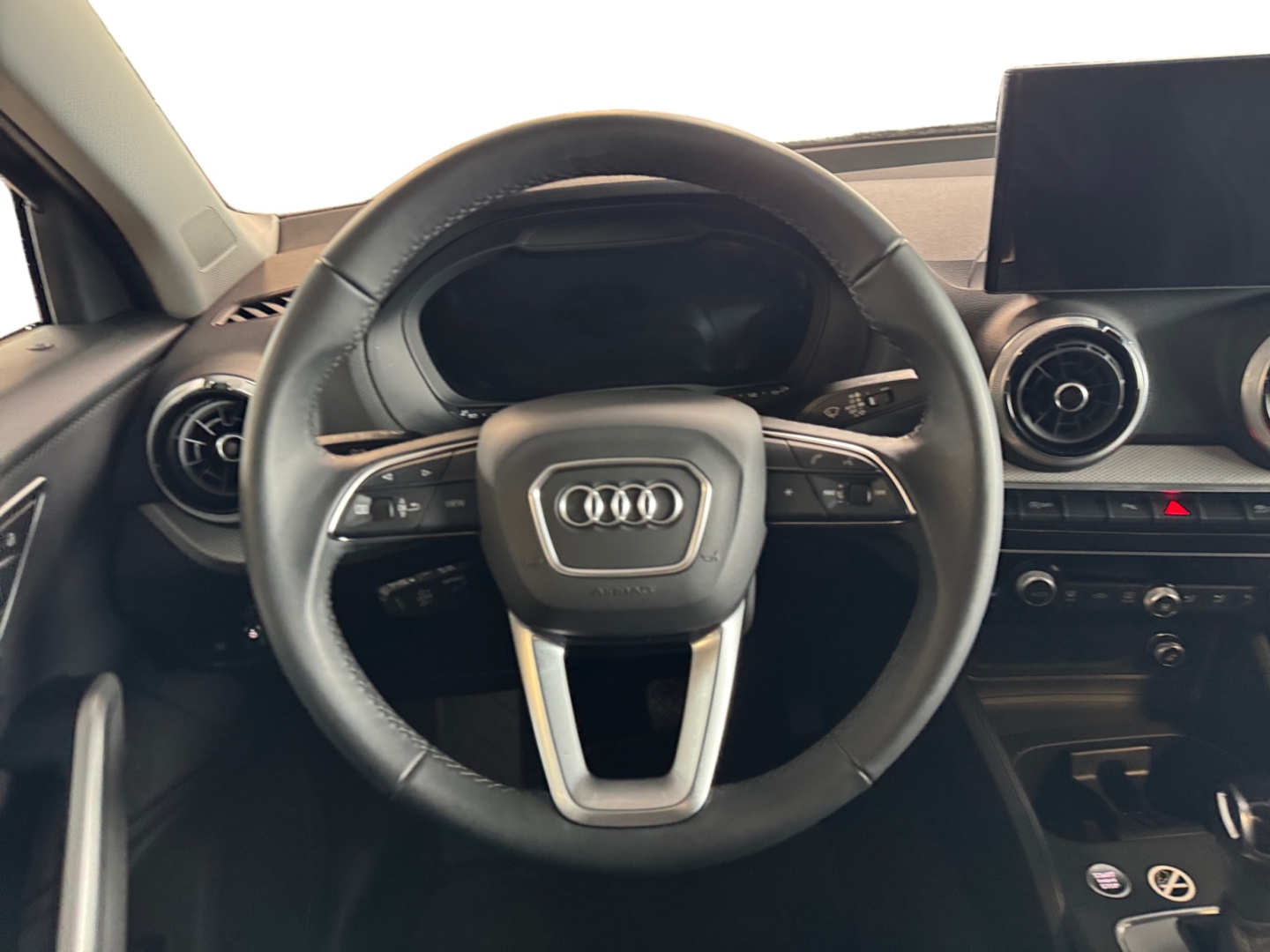 Audi Q2 S line