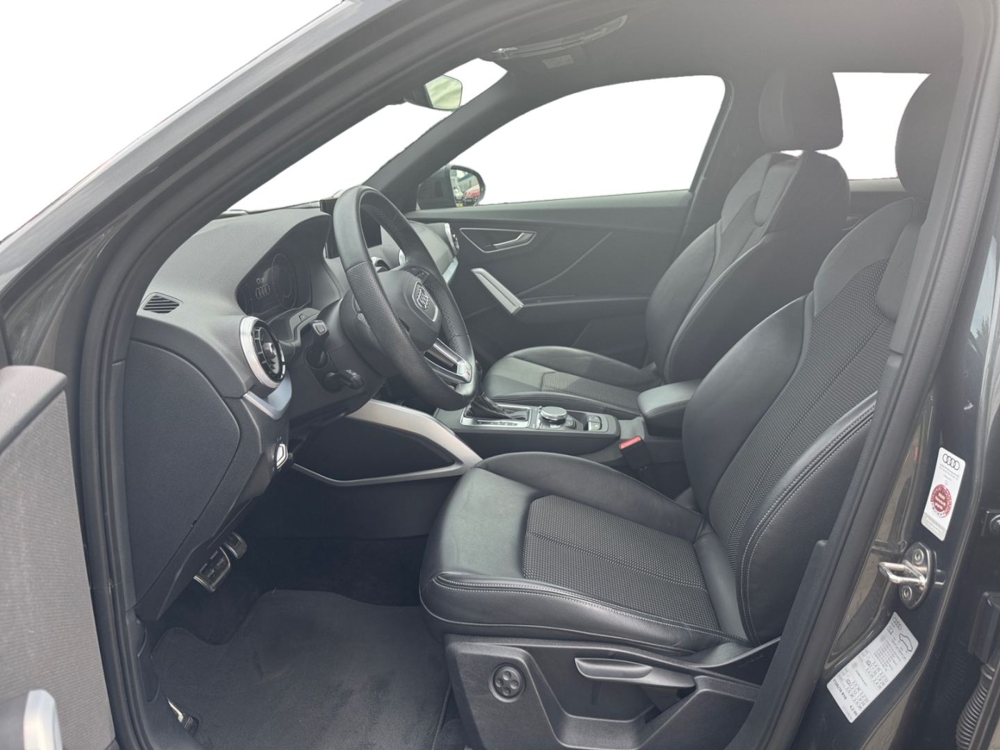 Audi Q2 S line