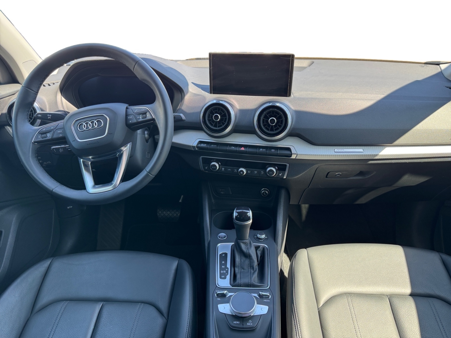 Audi Q2 S line