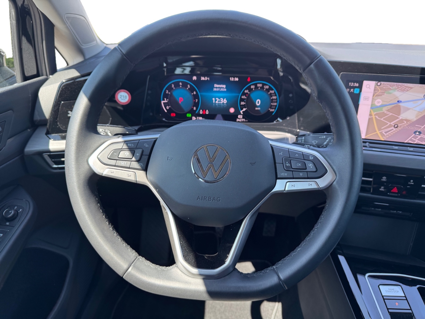 Volkswagen Golf 2.0 TSI