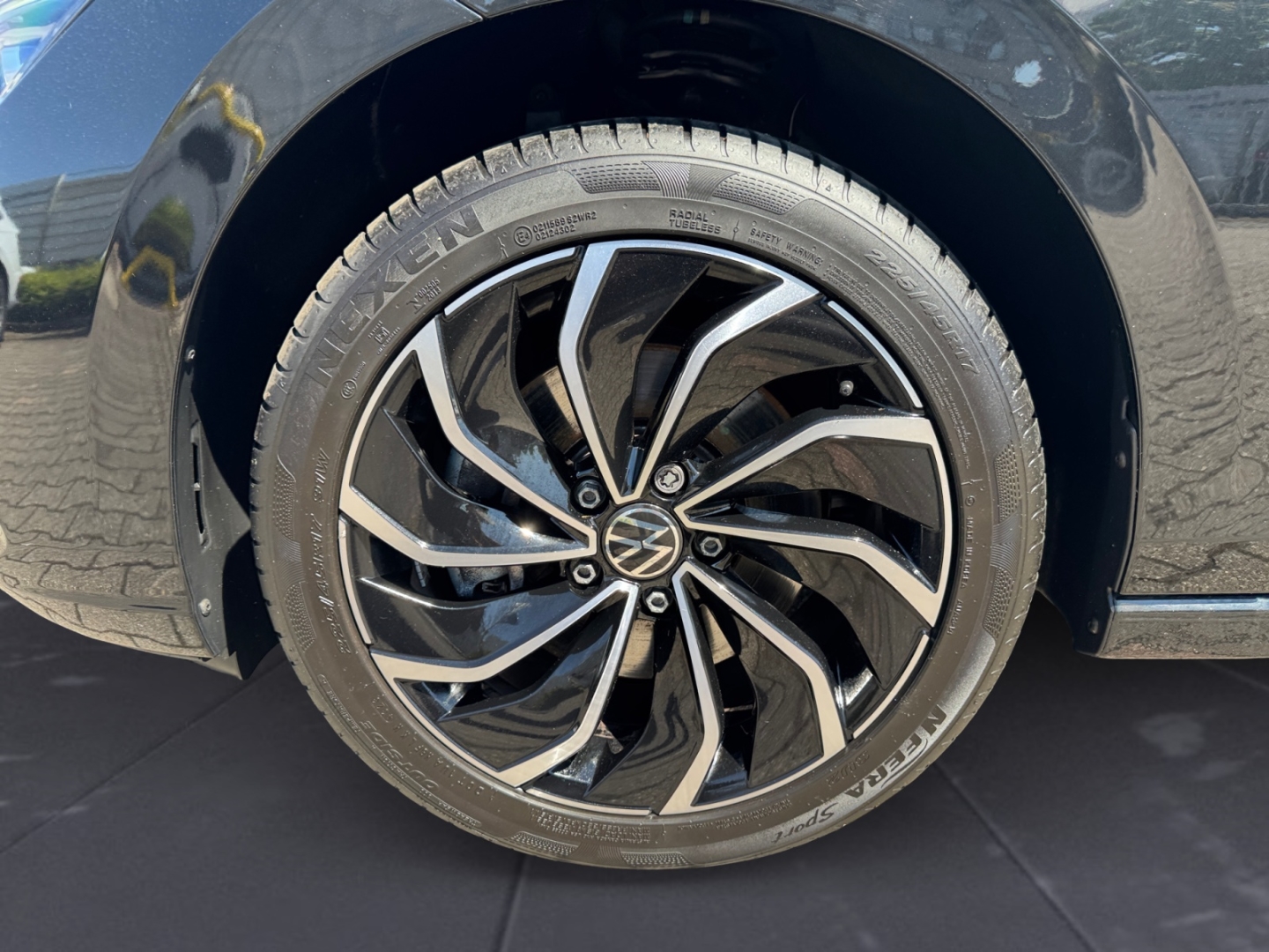 Volkswagen Golf 2.0 TSI