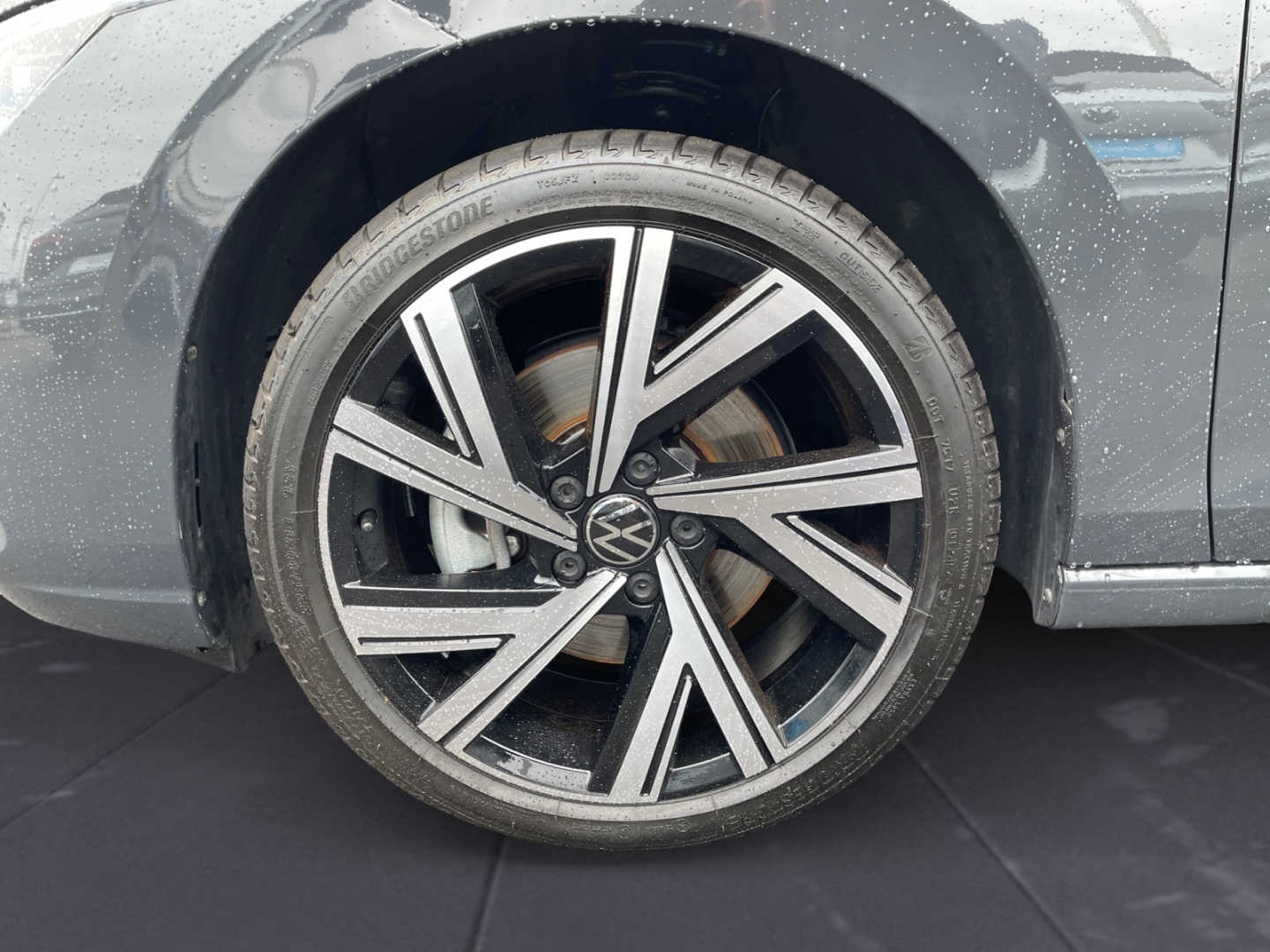 Volkswagen Golf 2.0 TSI