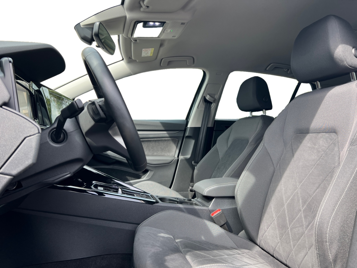 Volkswagen Golf 1.5 eTSI