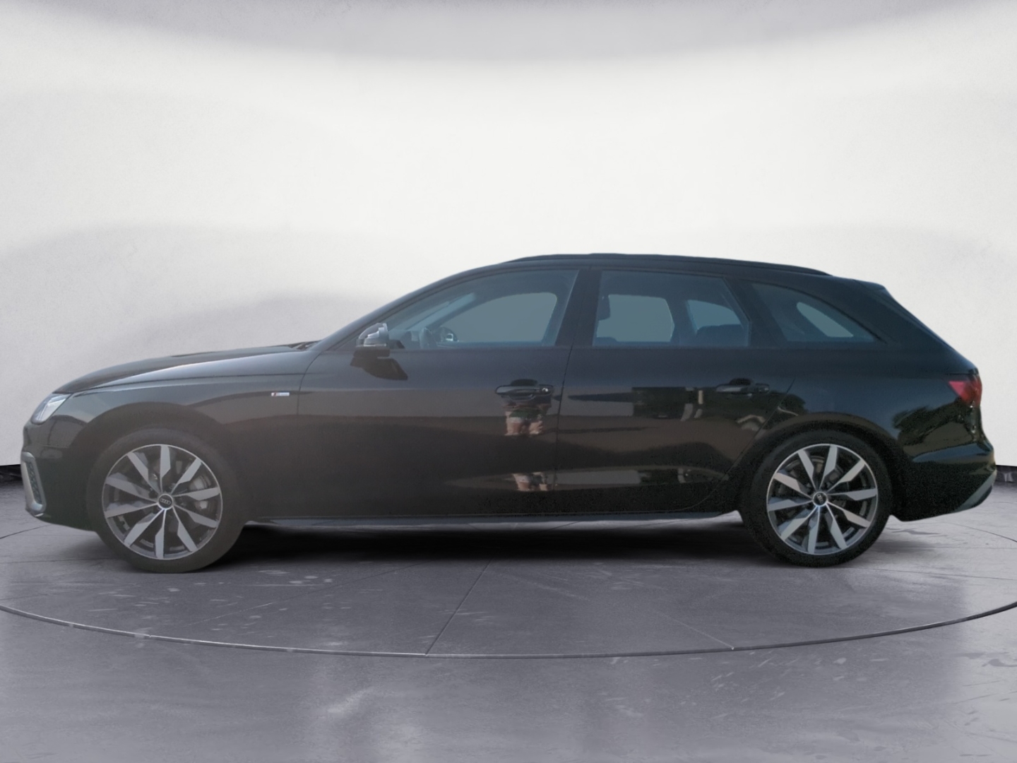 Audi A4 Avant S