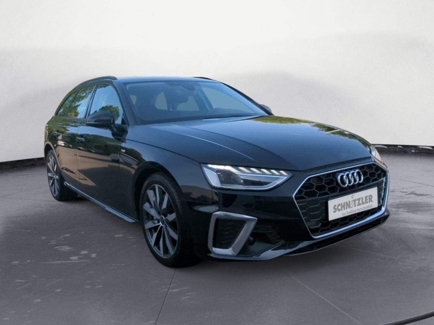 Audi A4 Avant S