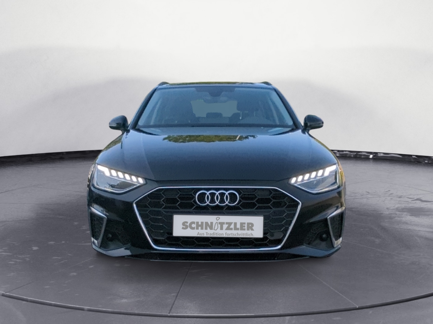 Audi A4 Avant S