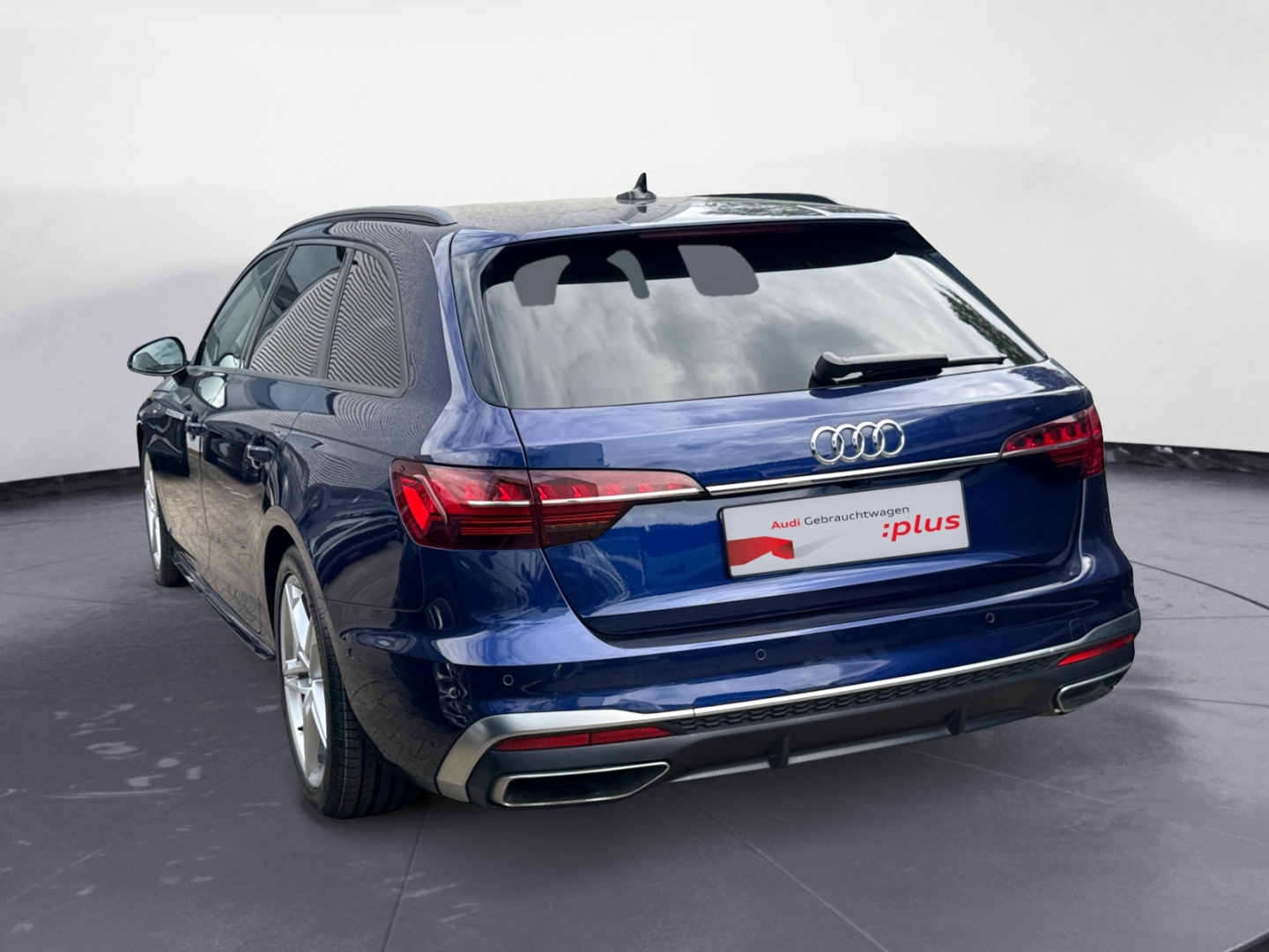 Audi A4 Avant S