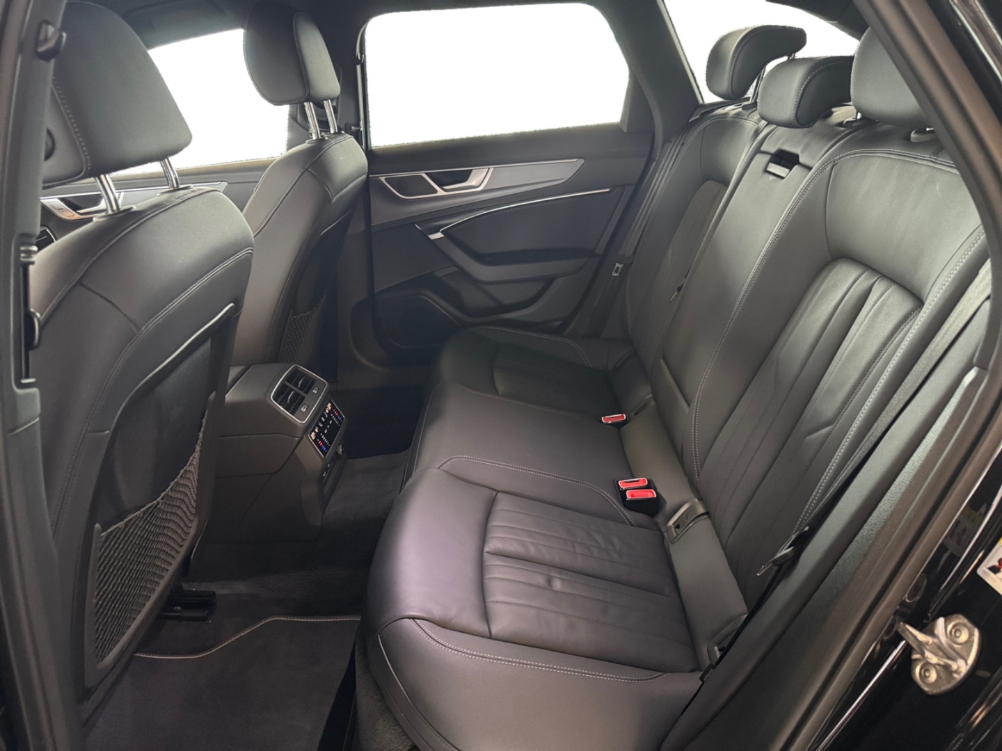 Audi A6 Avant S