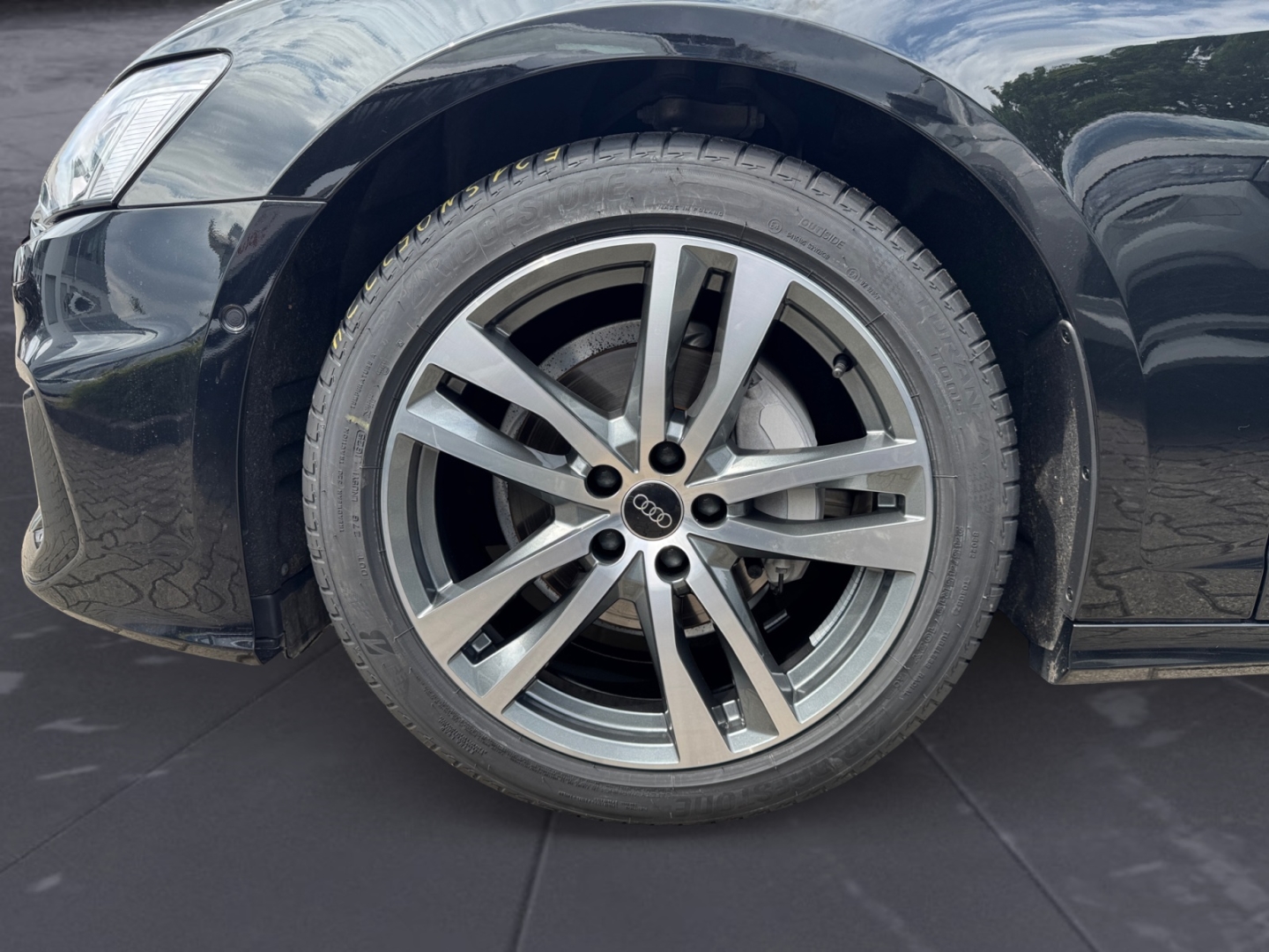 Audi A6 Avant S