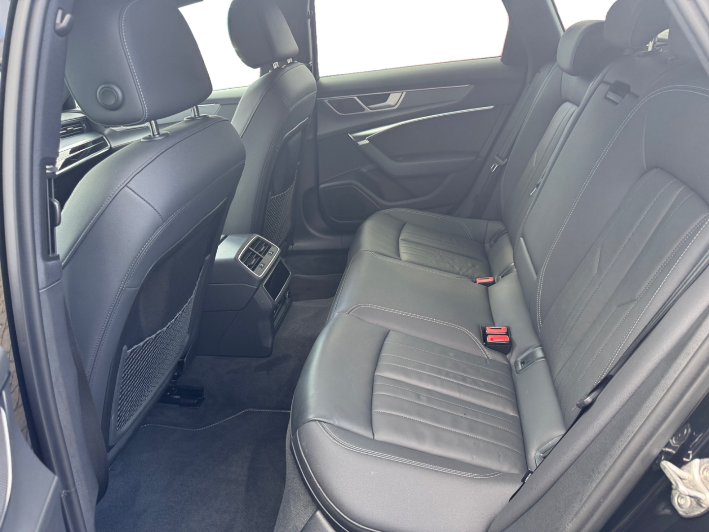 Audi A6 Avant S
