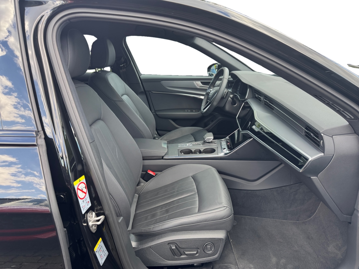 Audi A6 Avant S
