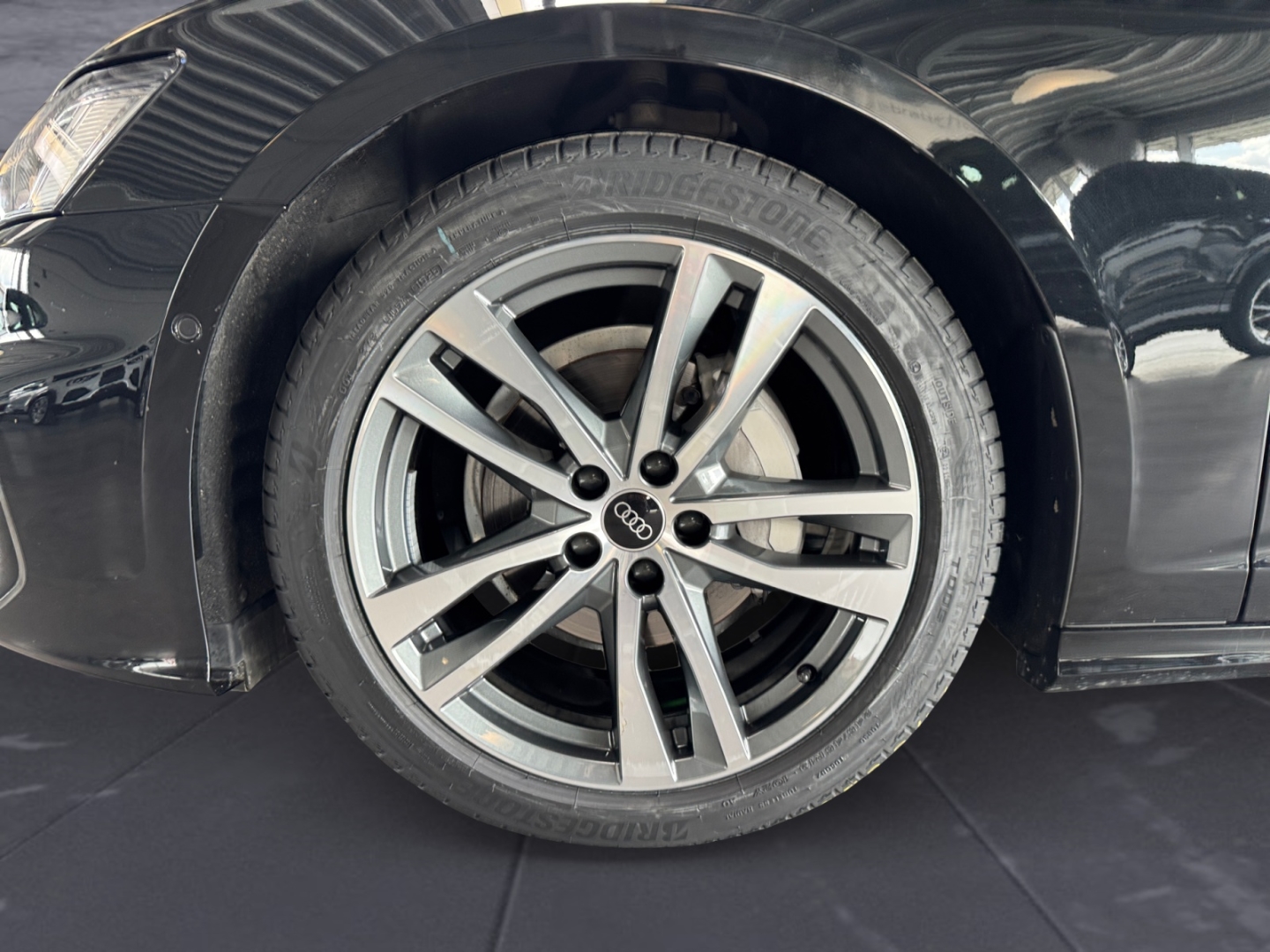 Audi A6 Avant S