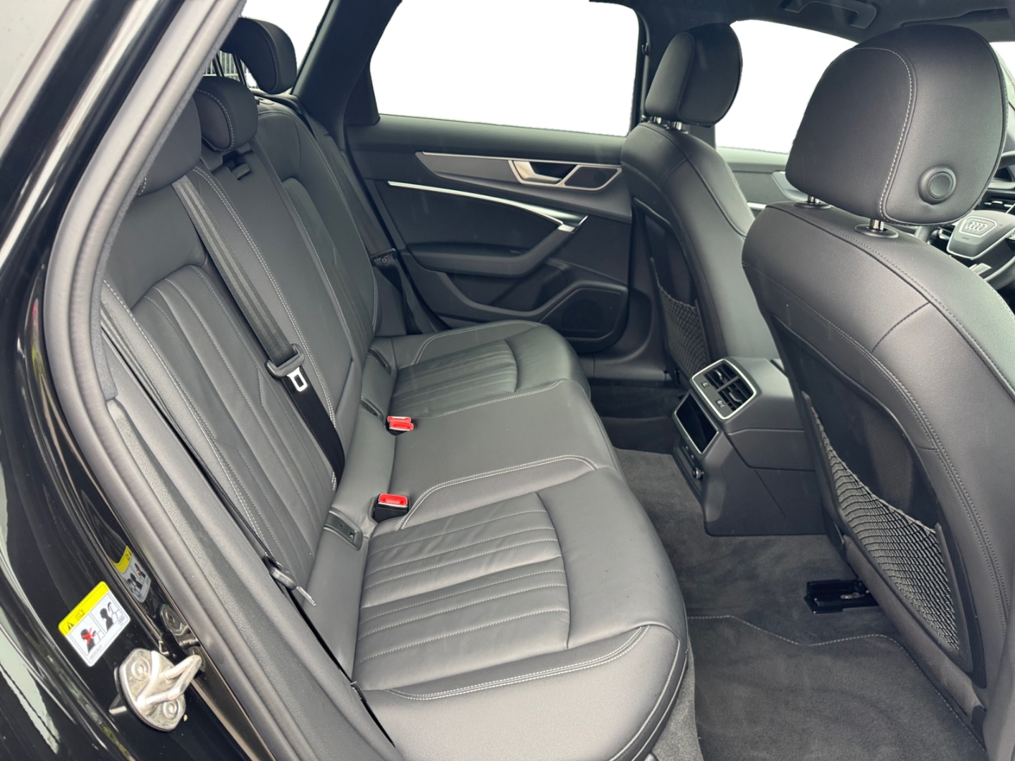 Audi A6 Avant S
