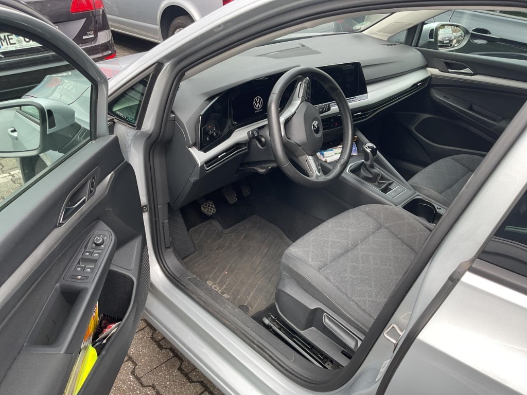 Volkswagen Golf 1.0 TSI