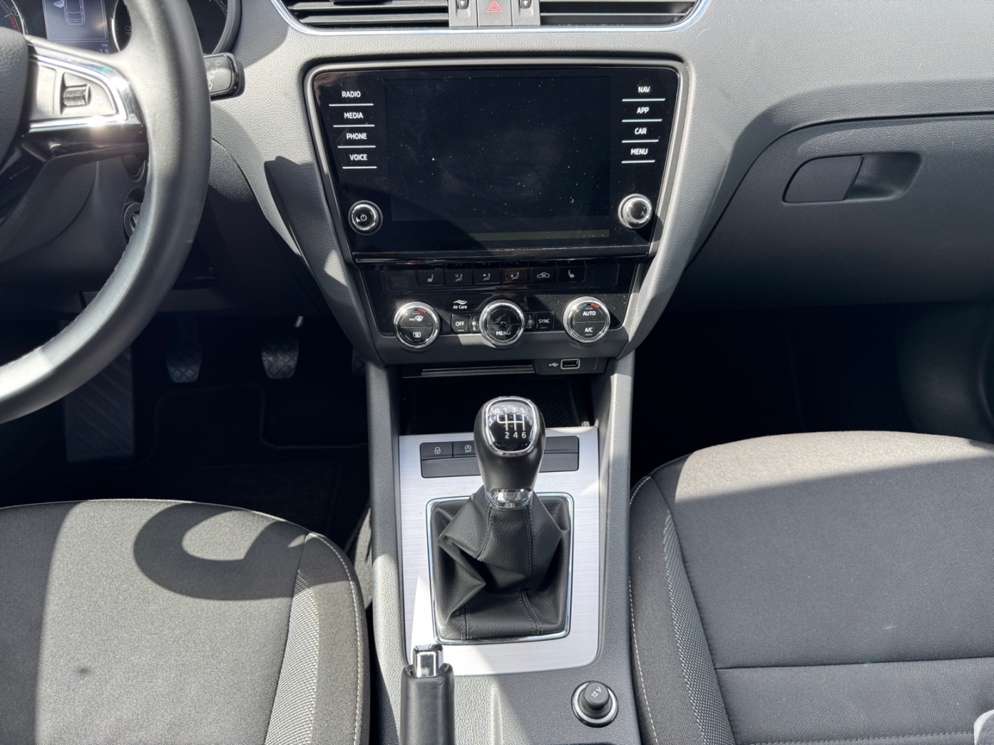 Skoda Octavia Combi 1.0