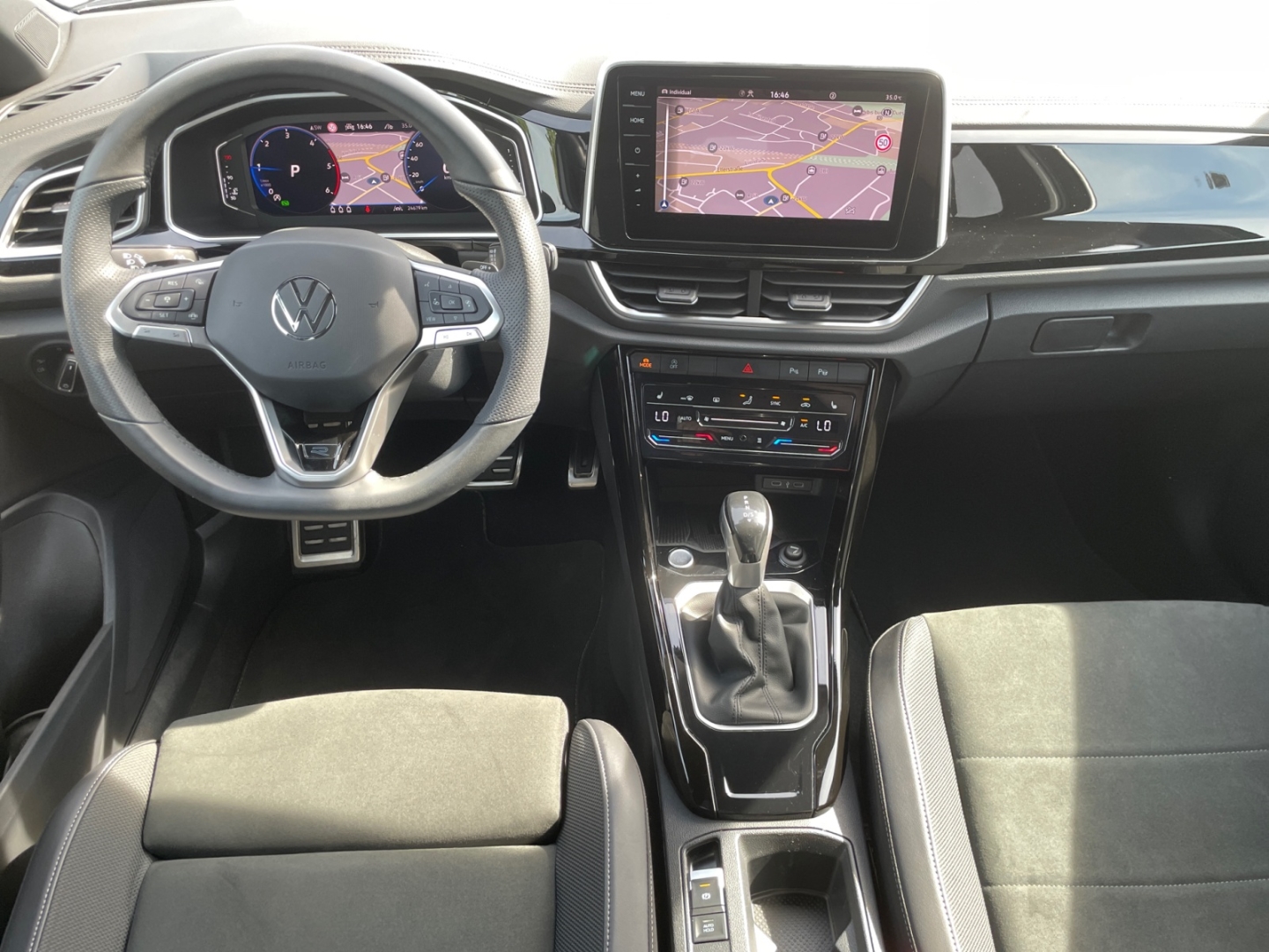 Volkswagen T-Roc R-Line 2.0