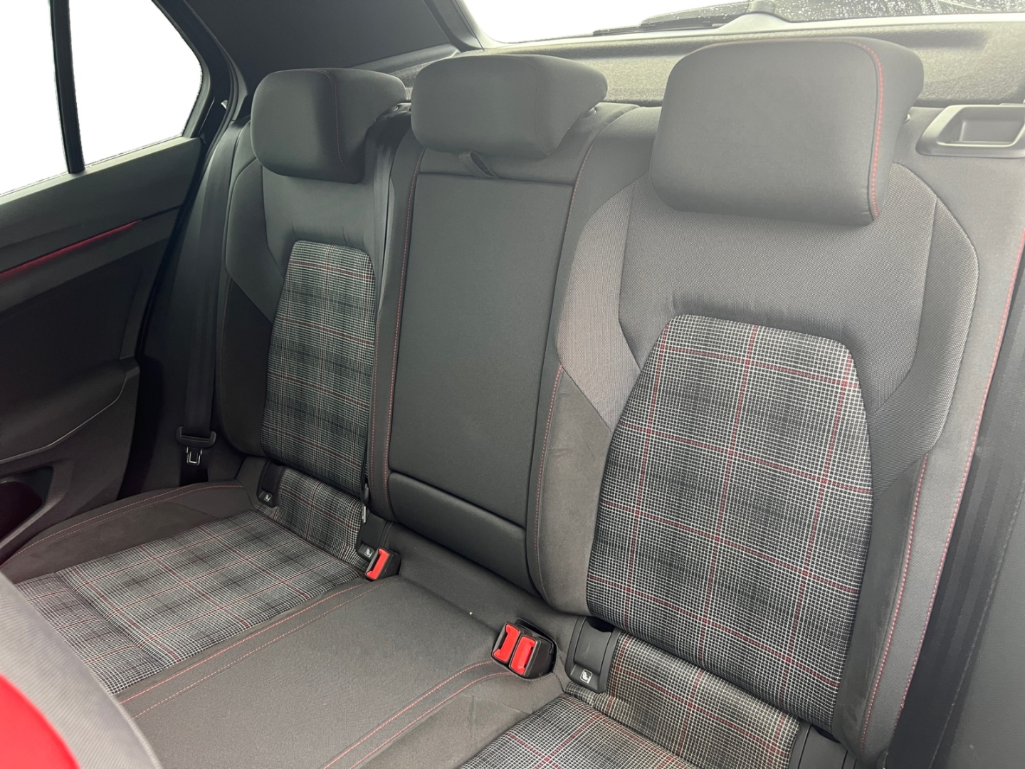 Volkswagen Golf GTI 2.0