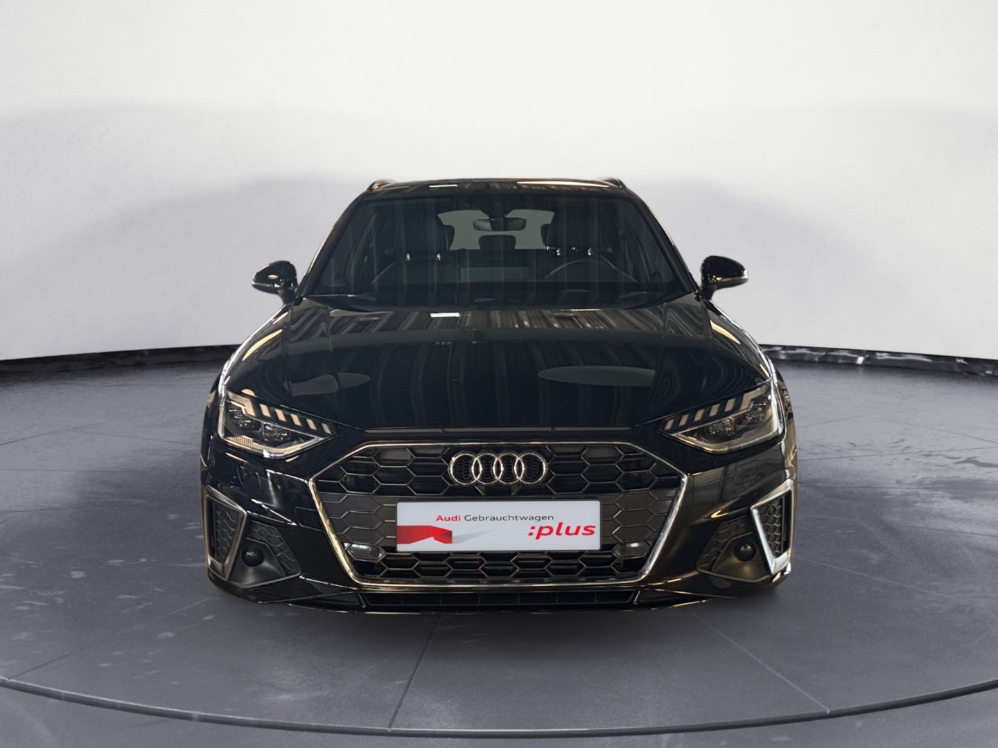 Audi A4 Avant S
