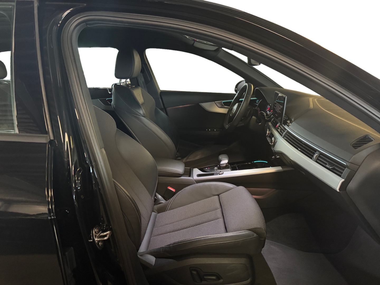 Audi A4 Avant S