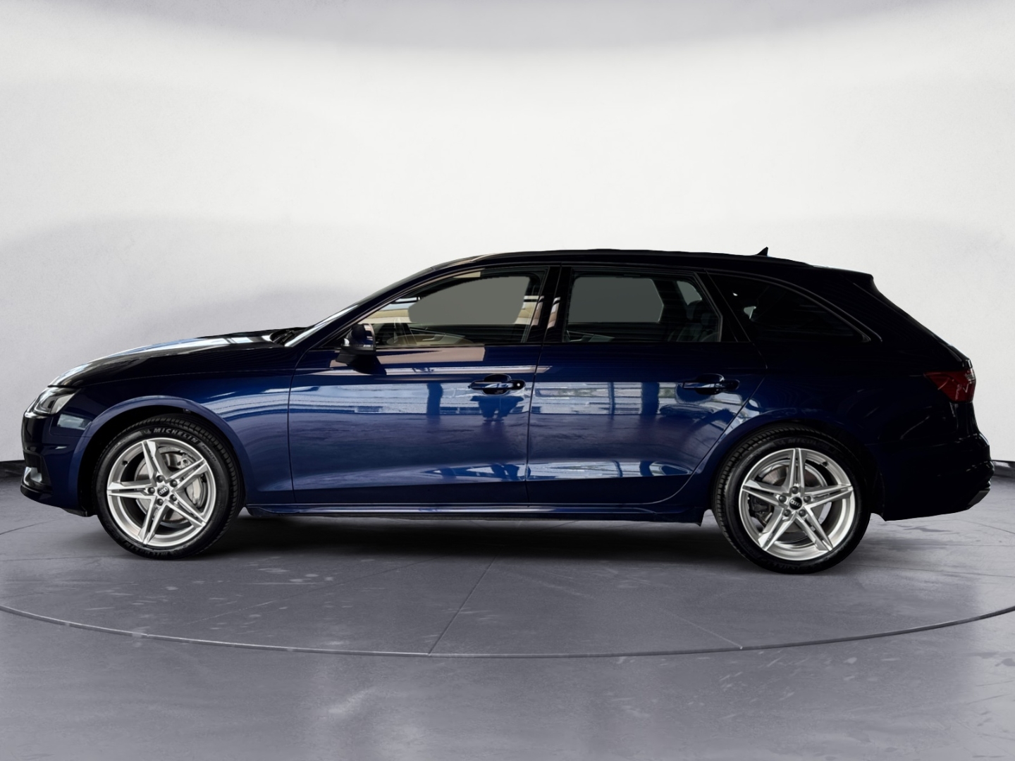 Audi A4 Avant 40