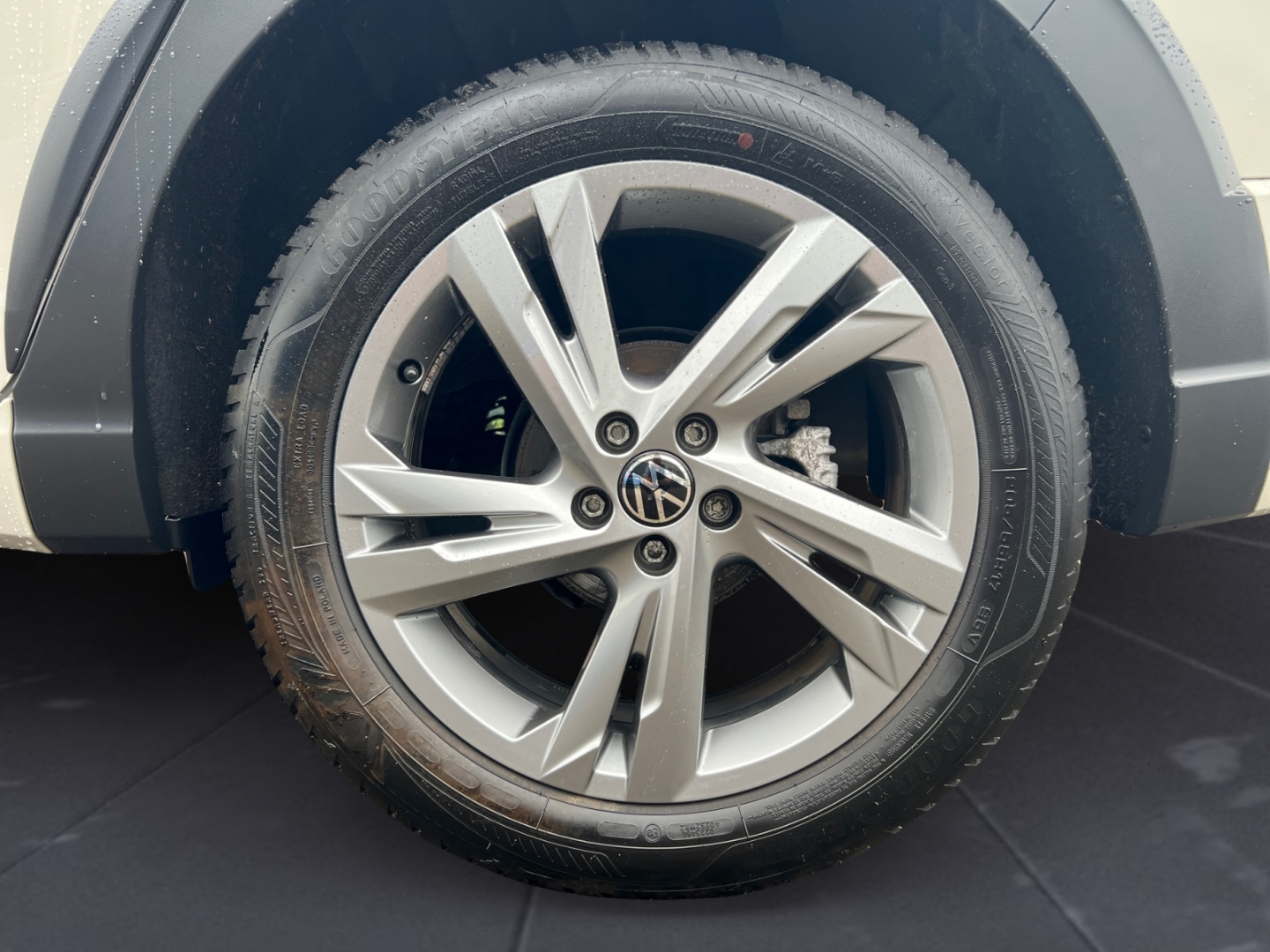 Volkswagen Taigo R-Line 1.0