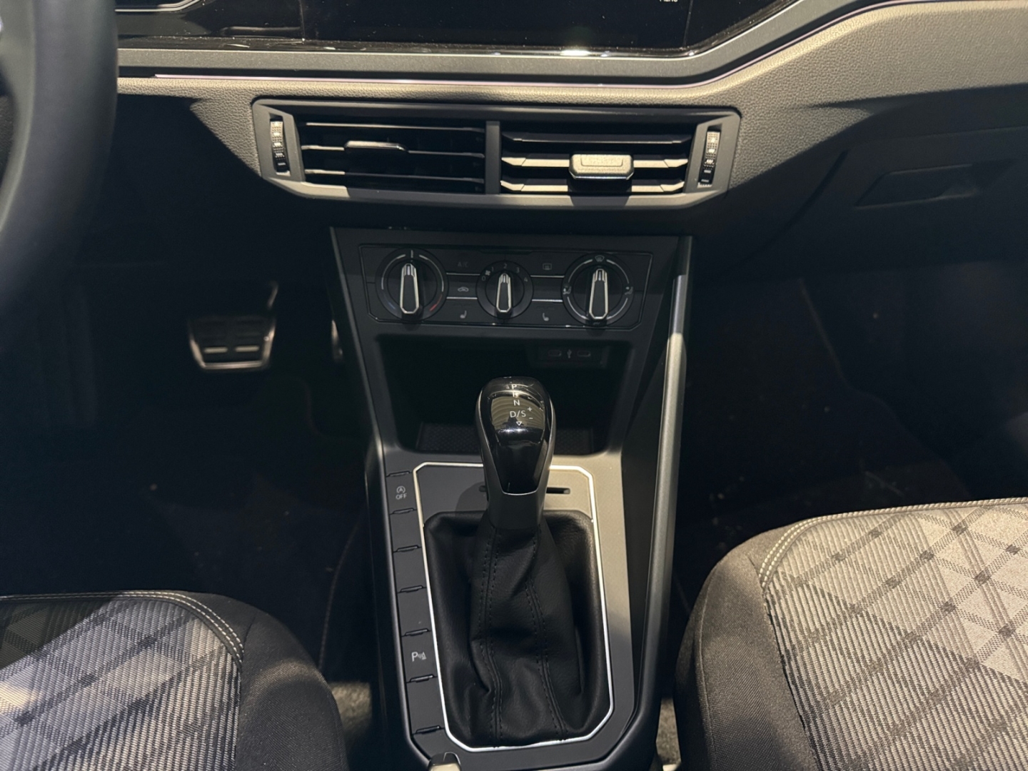 Volkswagen Taigo R-Line 1.0