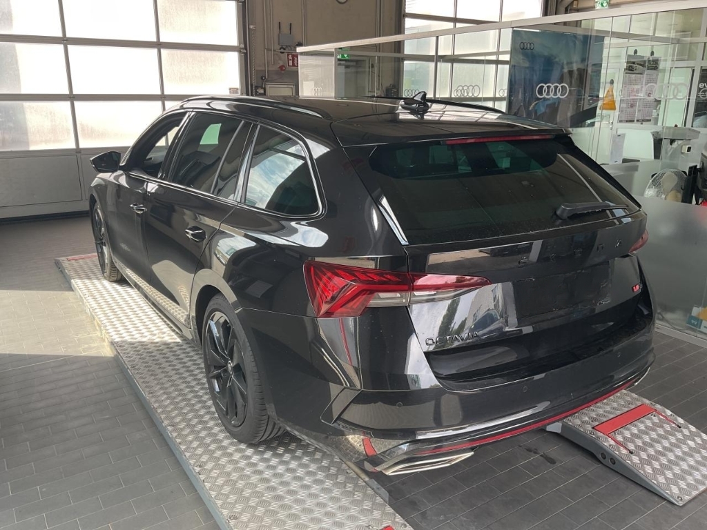 Skoda Octavia Combi 2.0