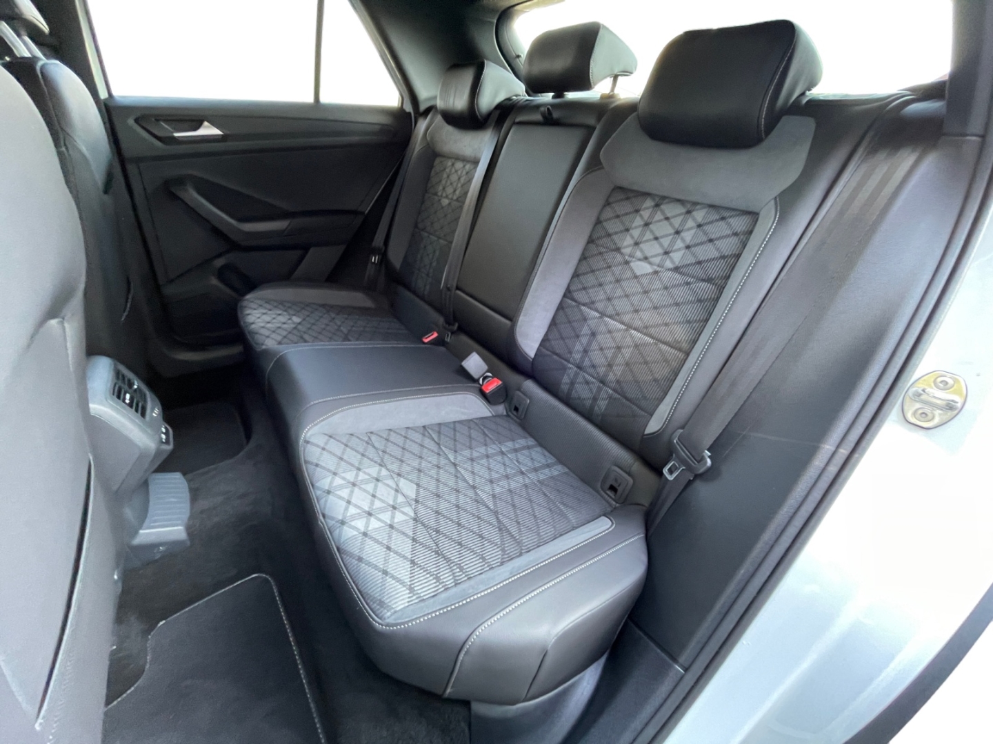 Volkswagen T-Roc R-Line 1.5