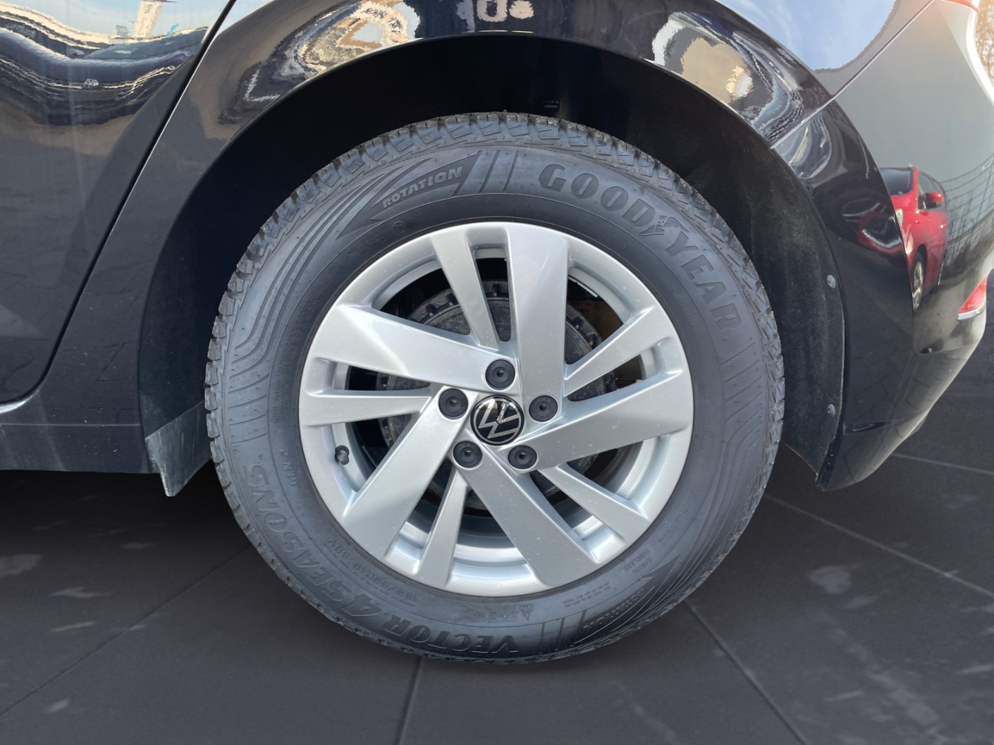 Volkswagen Polo VI 1.0