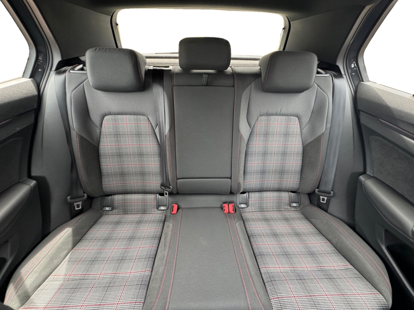 Volkswagen Golf GTI 2.0