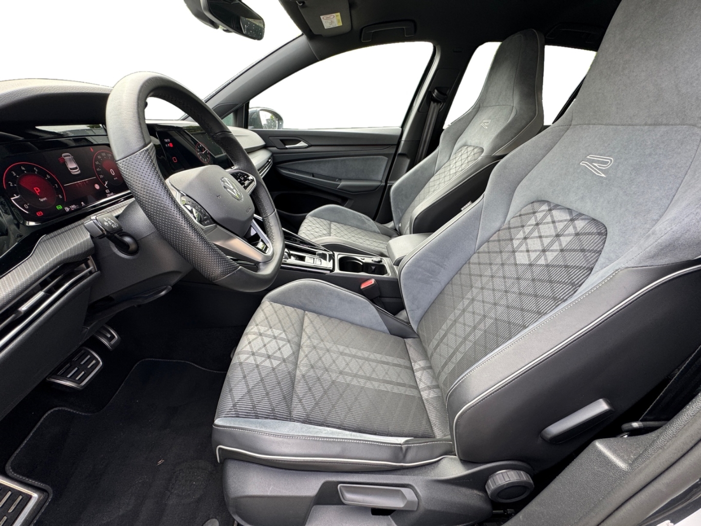 Volkswagen Golf R-Line 1.5