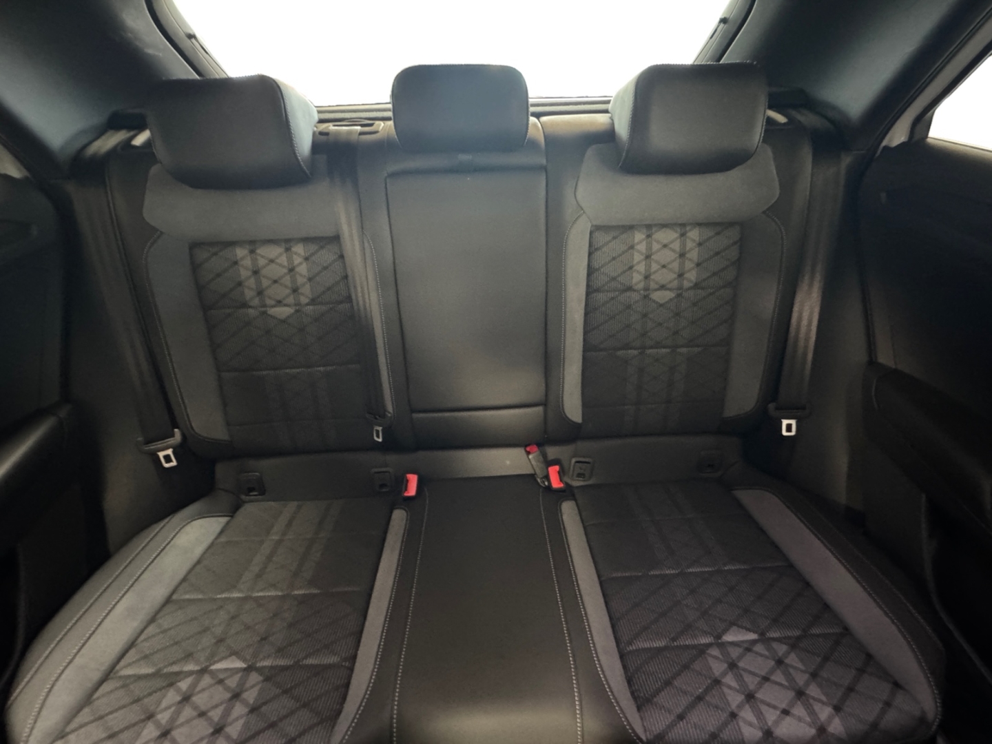 Volkswagen T-Roc R-Line 1.0