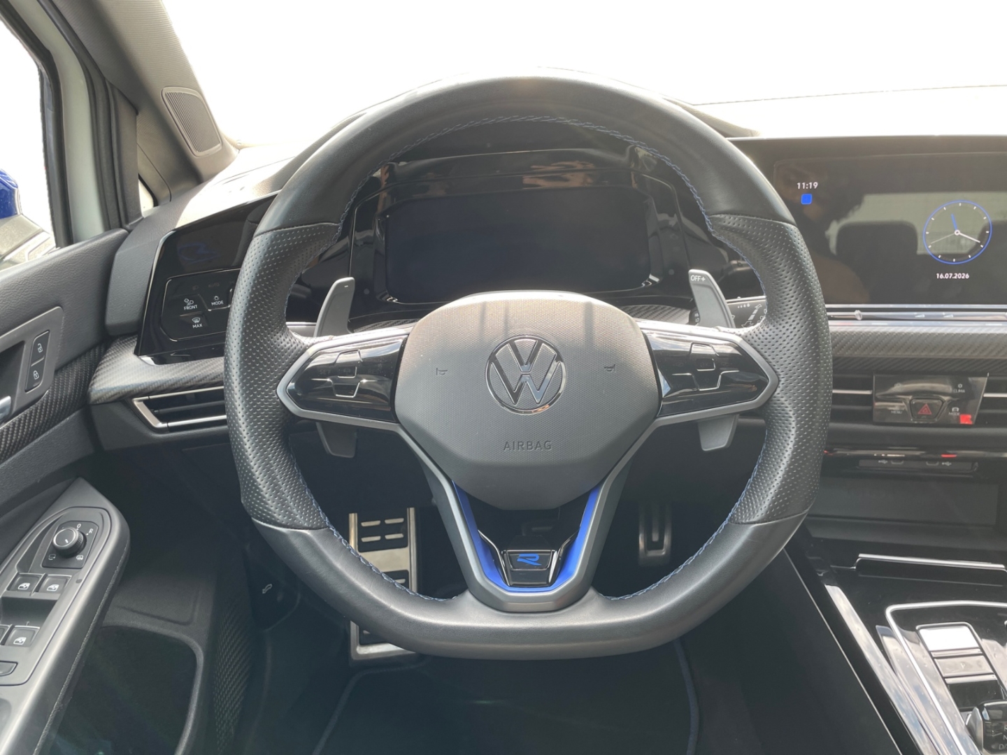Volkswagen Golf R 20