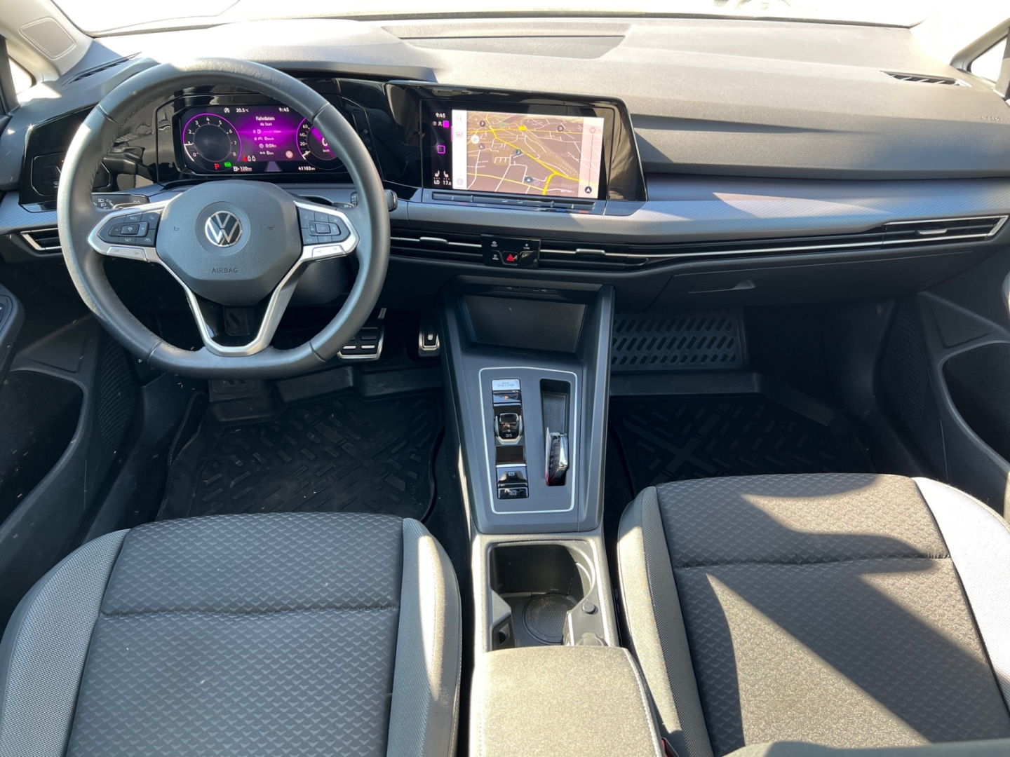 Volkswagen Golf 1.0 eTSI