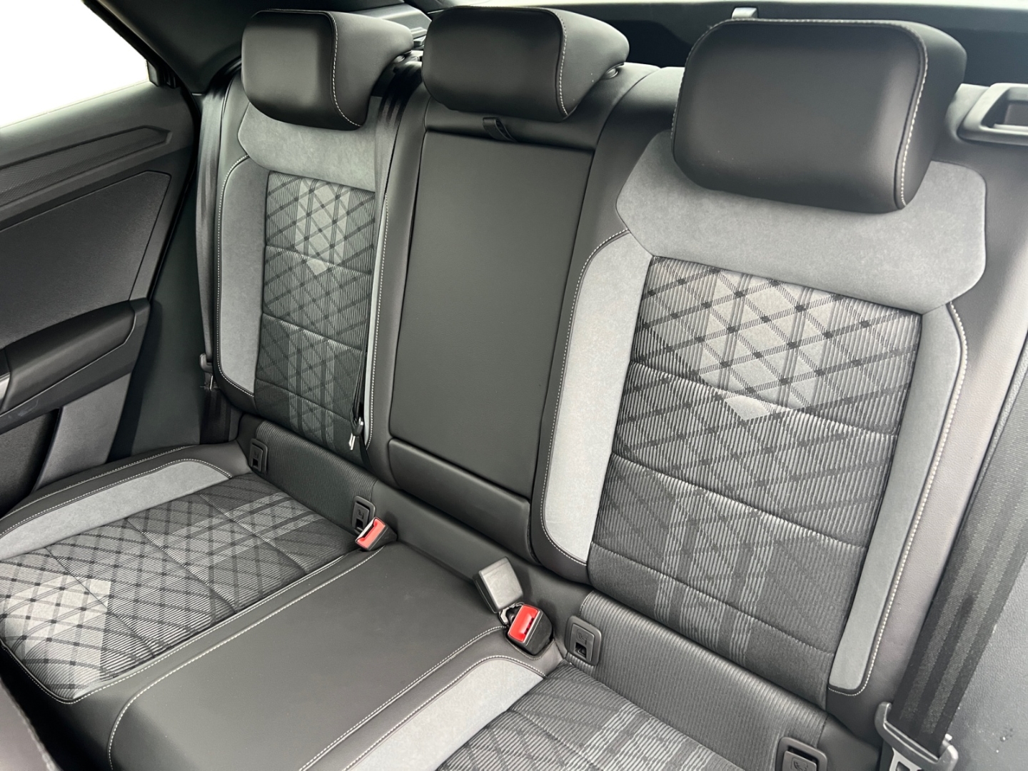Volkswagen T-Roc R-Line 1.5