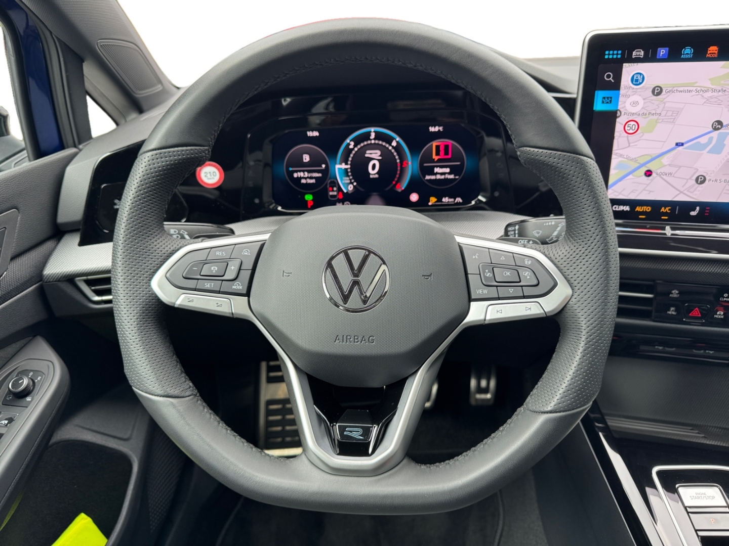 Volkswagen Golf R-Line 2.0