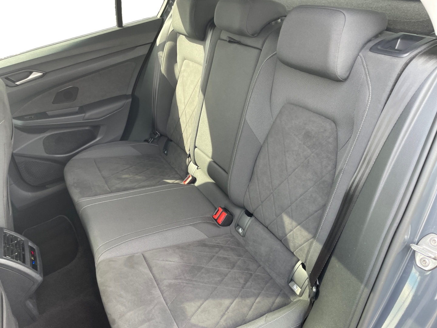 Volkswagen Golf 2.0 TSI