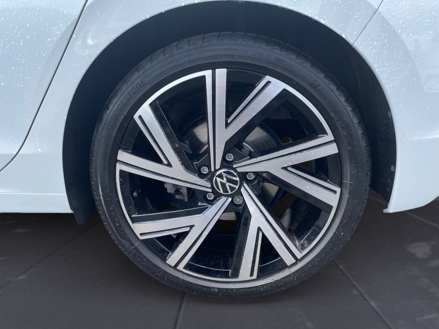 Volkswagen Golf 1.5 eTSI