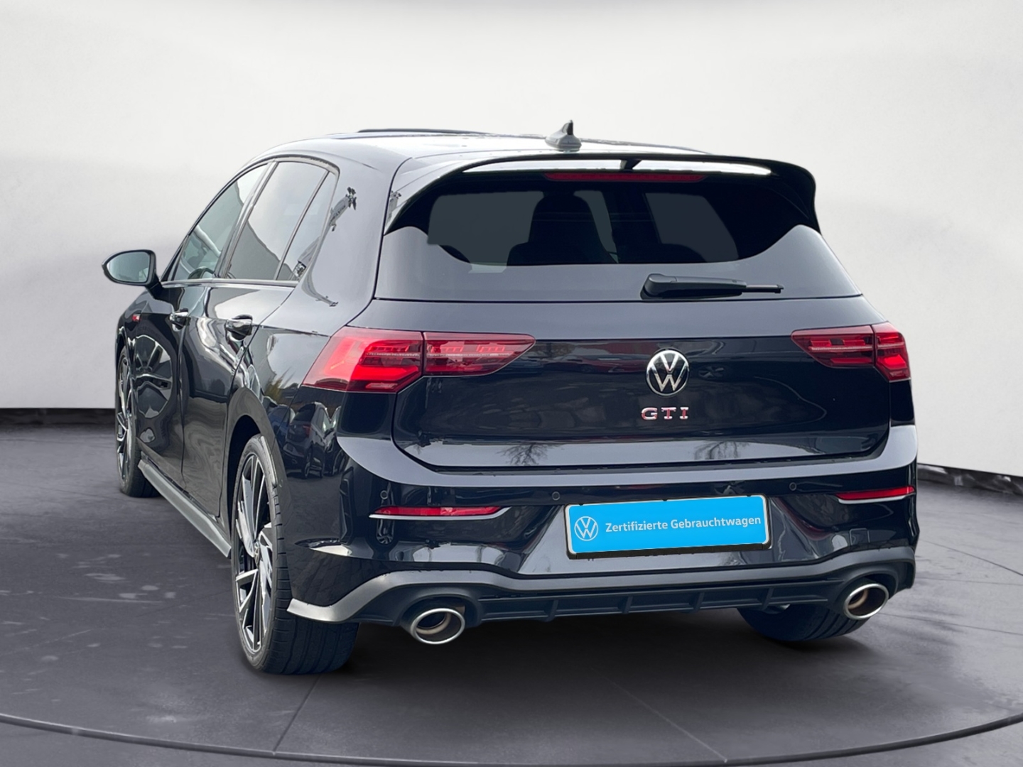 Volkswagen Golf GTI 8