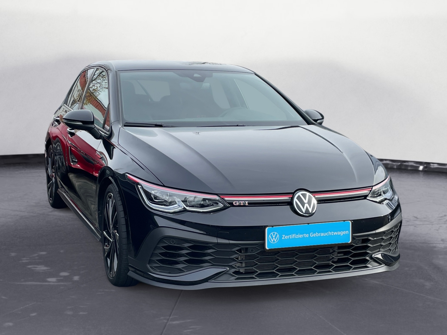 Volkswagen Golf GTI 8