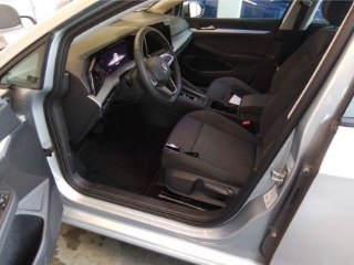 Volkswagen Golf 8 1.5