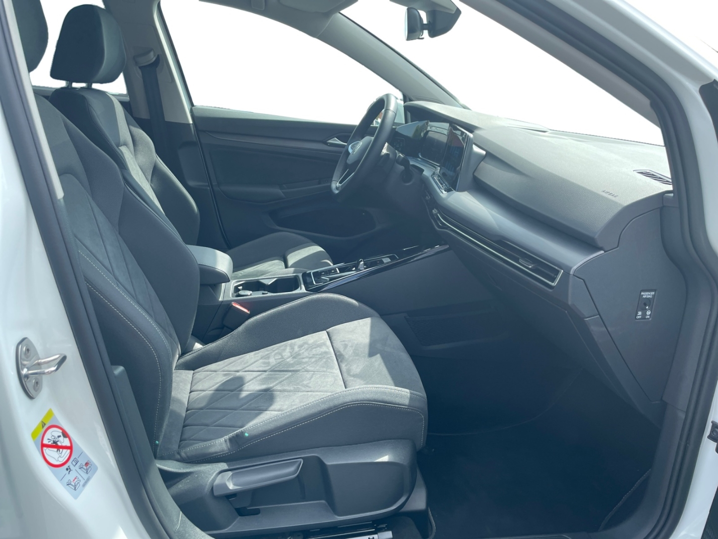 Volkswagen Golf 1.5 eTSI