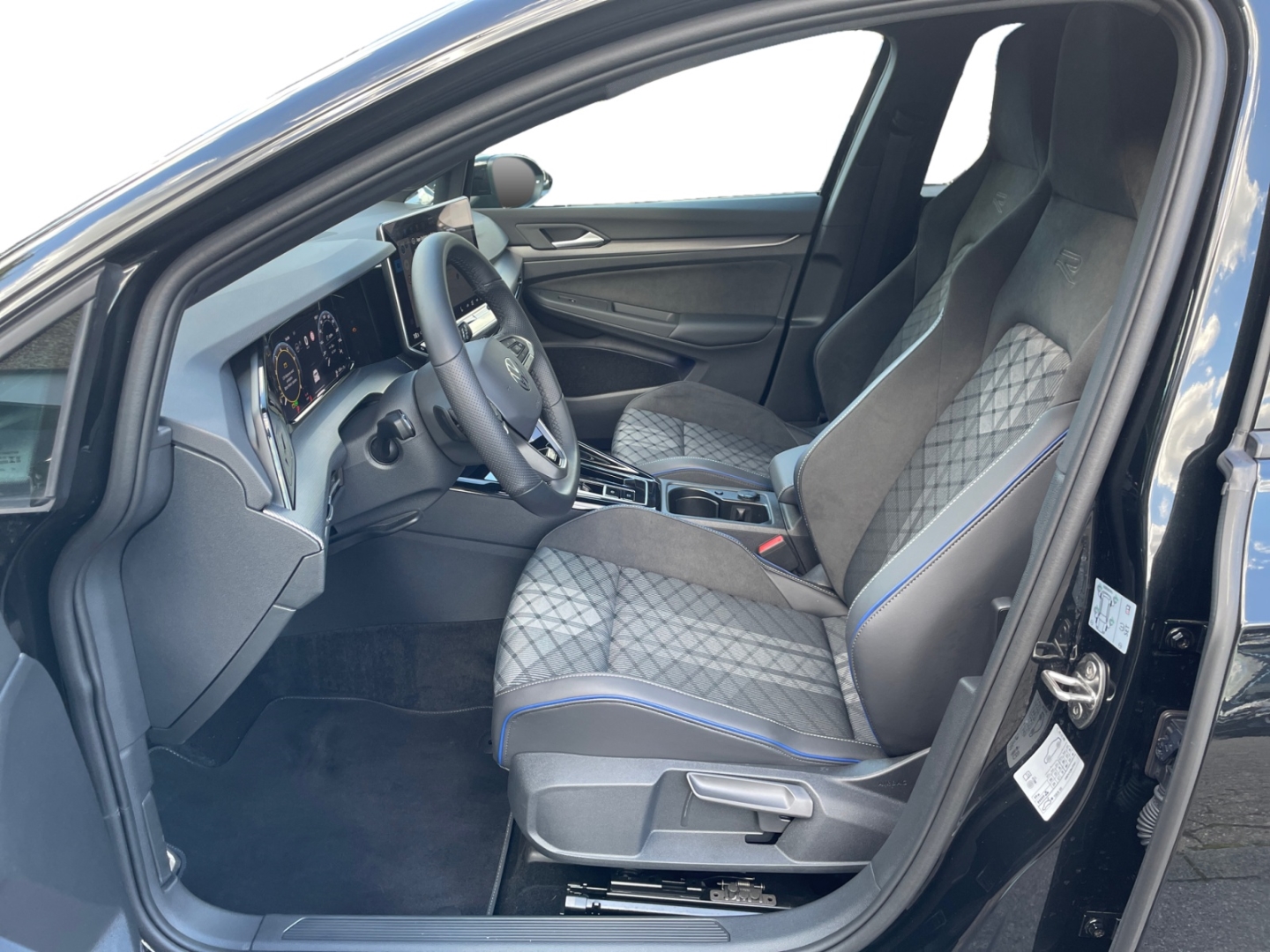 Volkswagen Golf R-Line 1.5