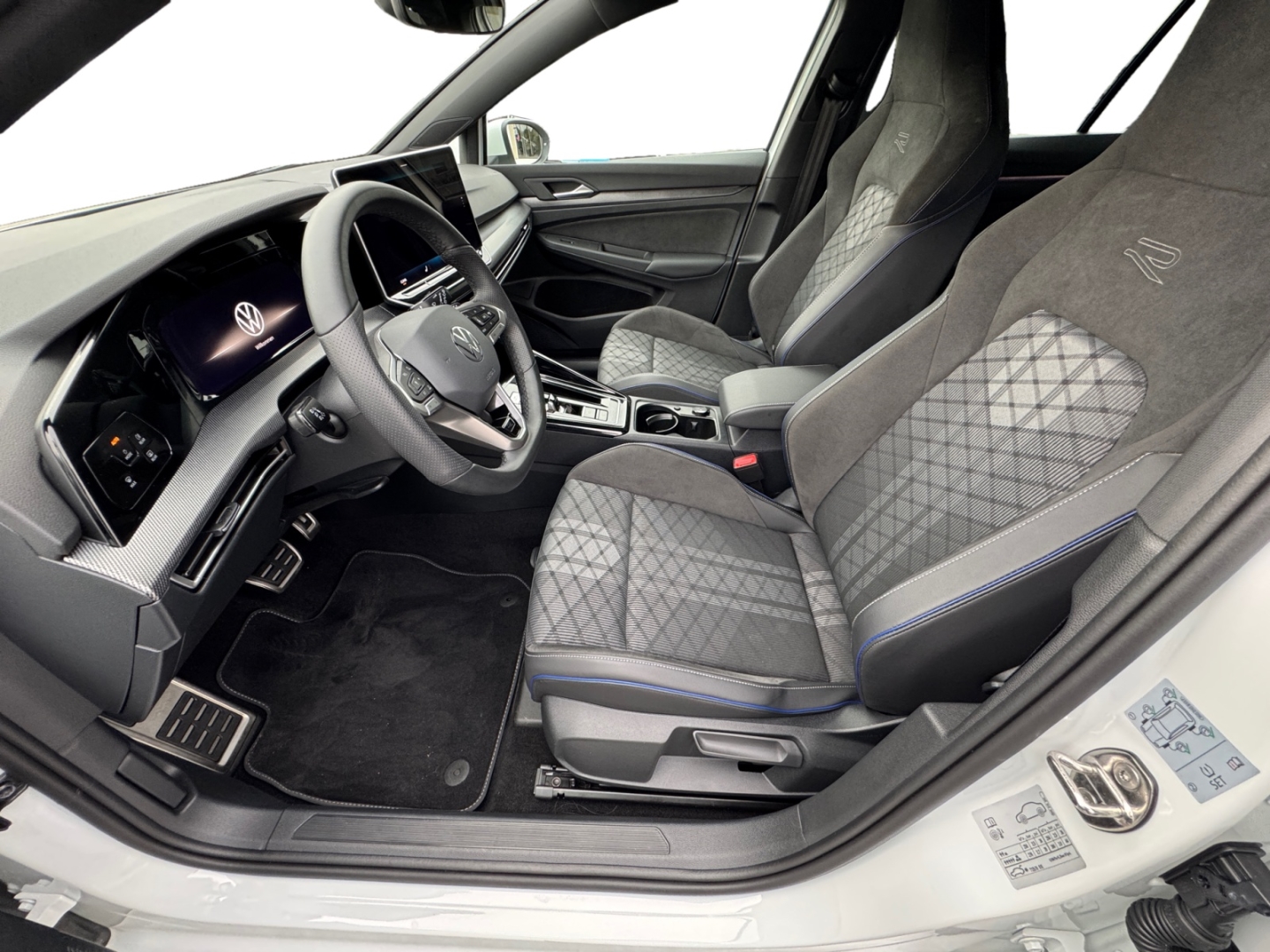 Volkswagen Golf VIII R-Line