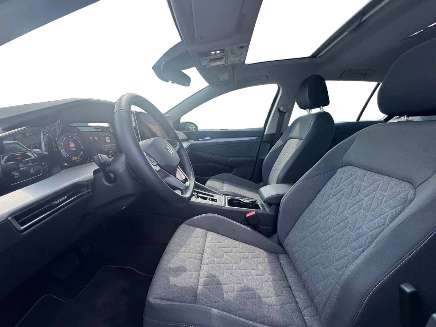 Volkswagen Golf 8 1.5