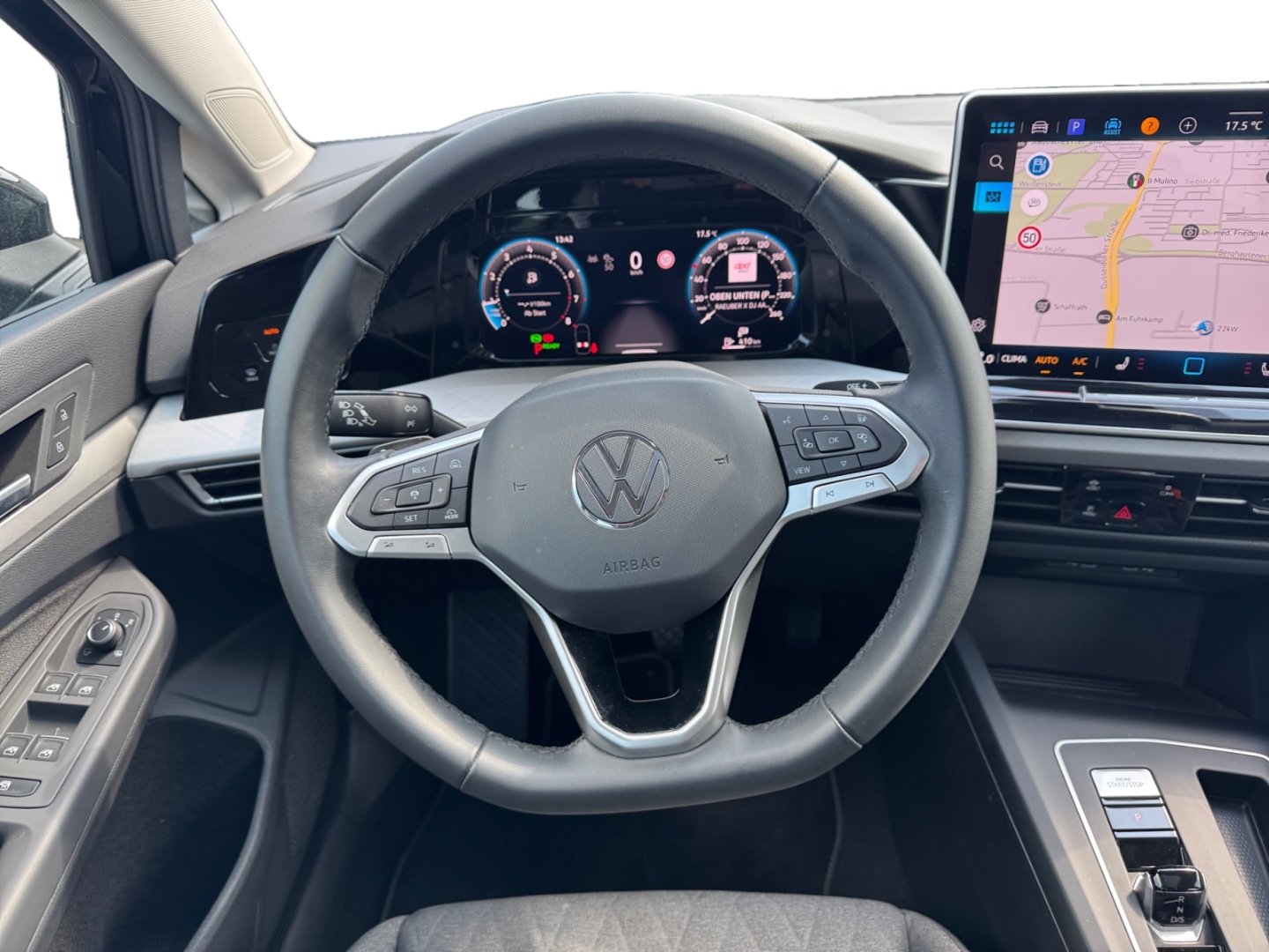 Volkswagen Golf 8 1.5