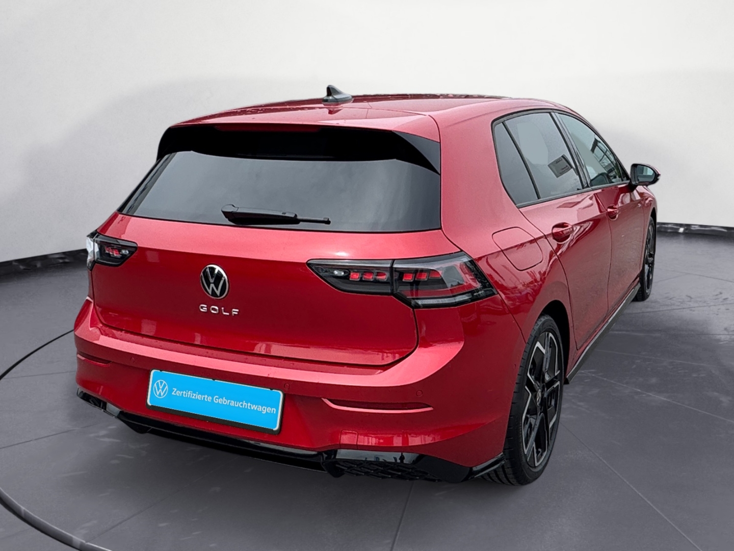 Volkswagen Golf R-Line 2.0