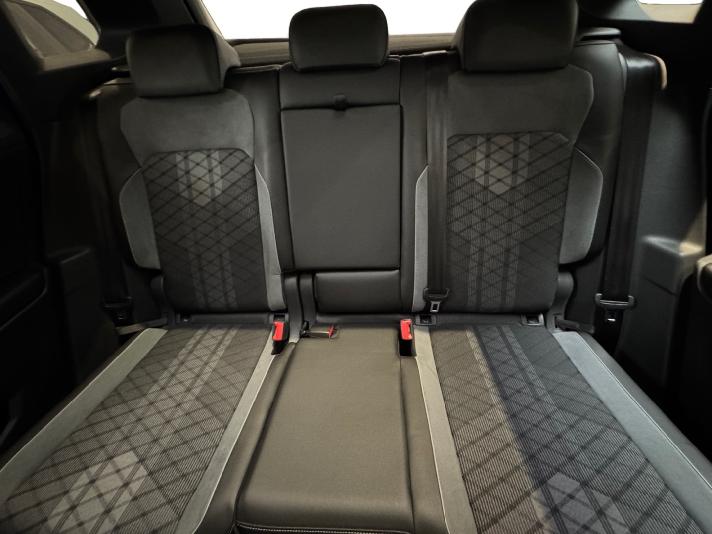 Volkswagen Tiguan R-Line 2.0