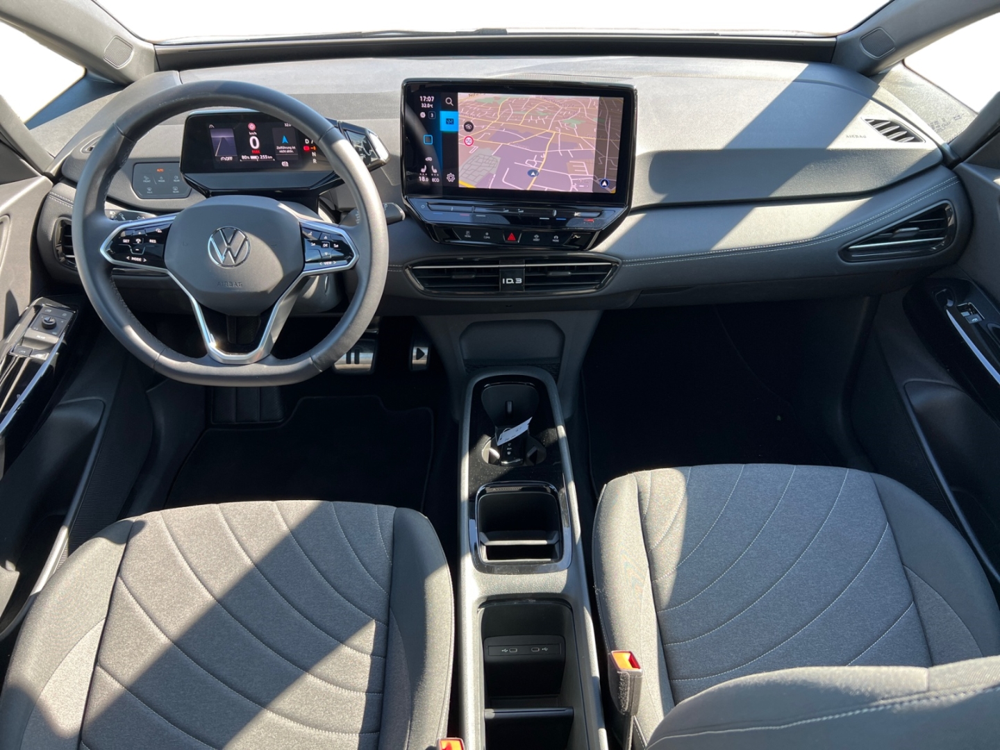 Volkswagen ID.3 Pro MATRIX/NAVI/KAMERA/PANO/APP+++