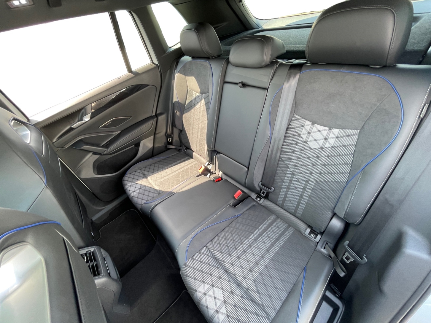 Volkswagen Tiguan R-Line 2.0